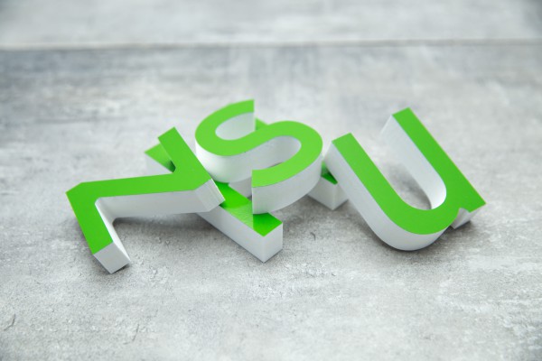 Buchstaben aus PVC 19 mm farbig foliert